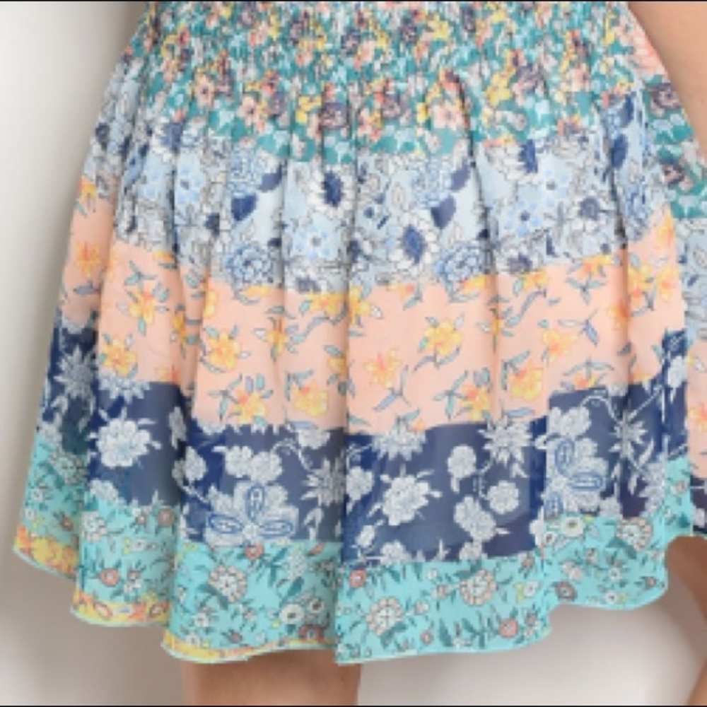Pastel color block floral Multi Print Dress, New! - Picture 7 of 7